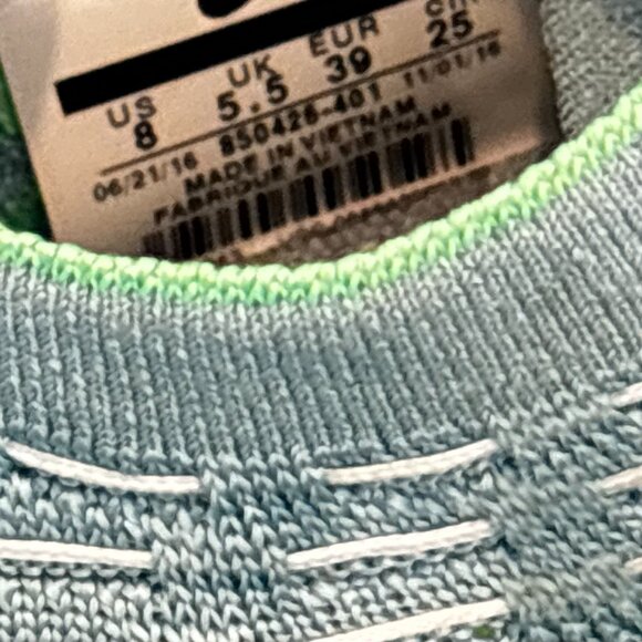 Nike Air Zoom Fearless Flyknit Mica Blue Green sneakers Shoes athletic Size 8 - Picture 11 of 14